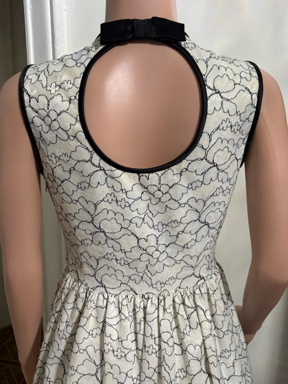 KATE SPADE New York Sleeveless Floral Lace Fit & Flare Midi Dress